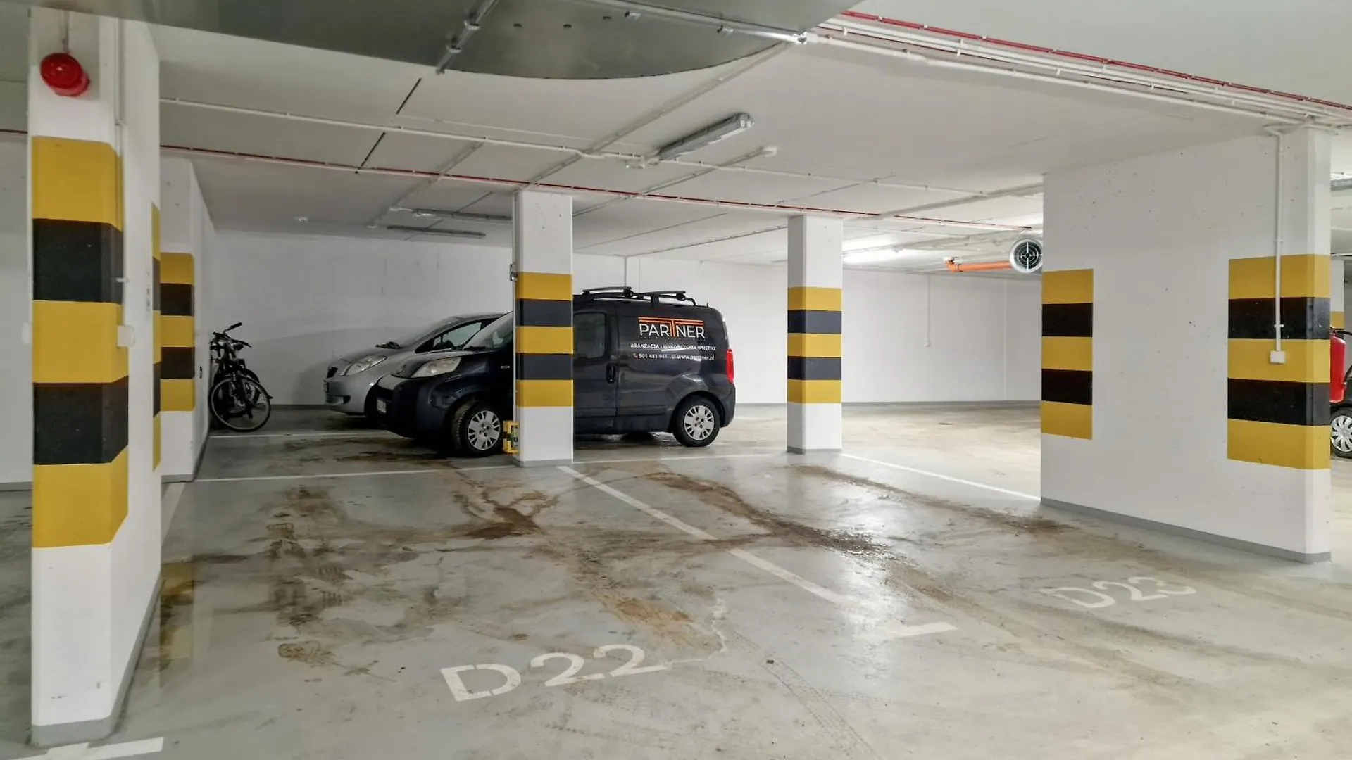 Unique Szczesliwa Apartment With Balcony Parking And Ac By Noclegi Renters location