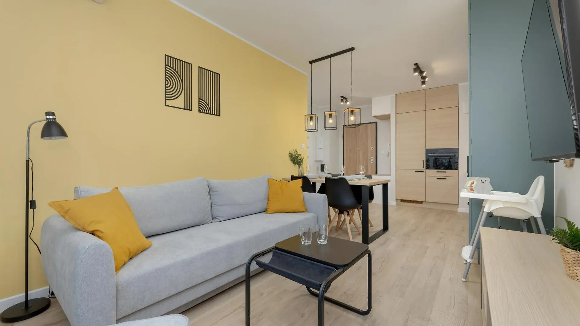 Unique Szczesliwa Apartment With Balcony Parking And Ac By Noclegi Renters Gdansk 0*,